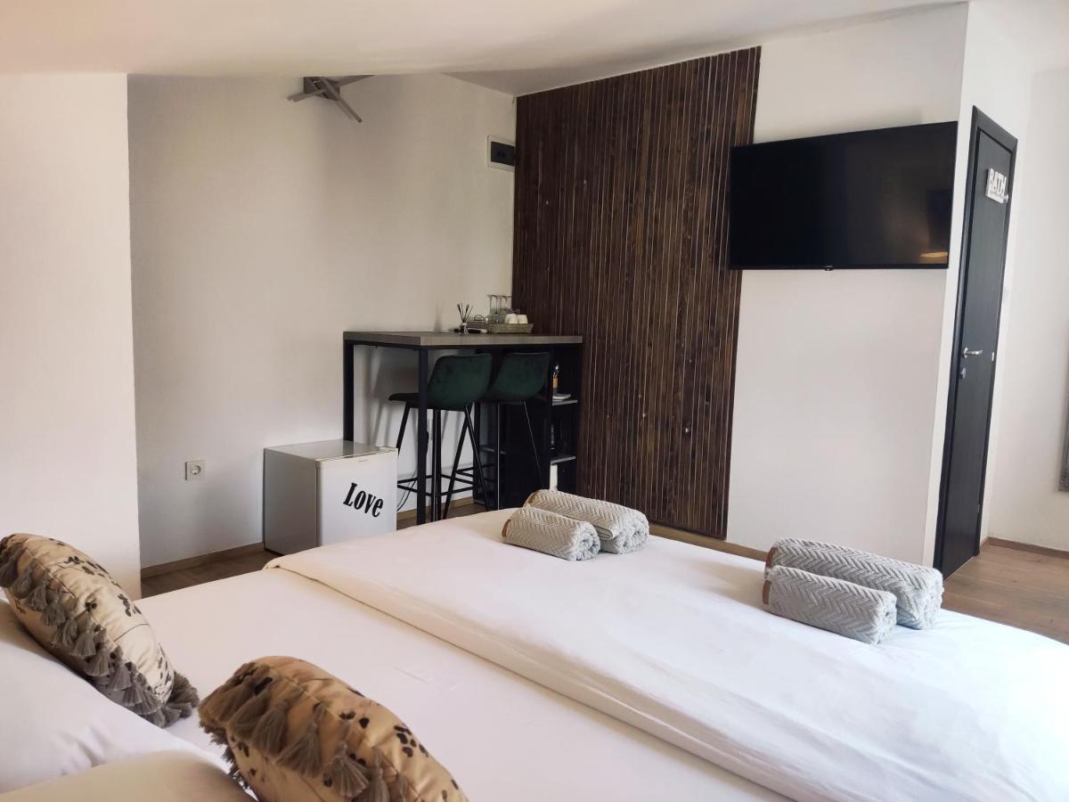 Guest House Exalto Trogir Exterior photo