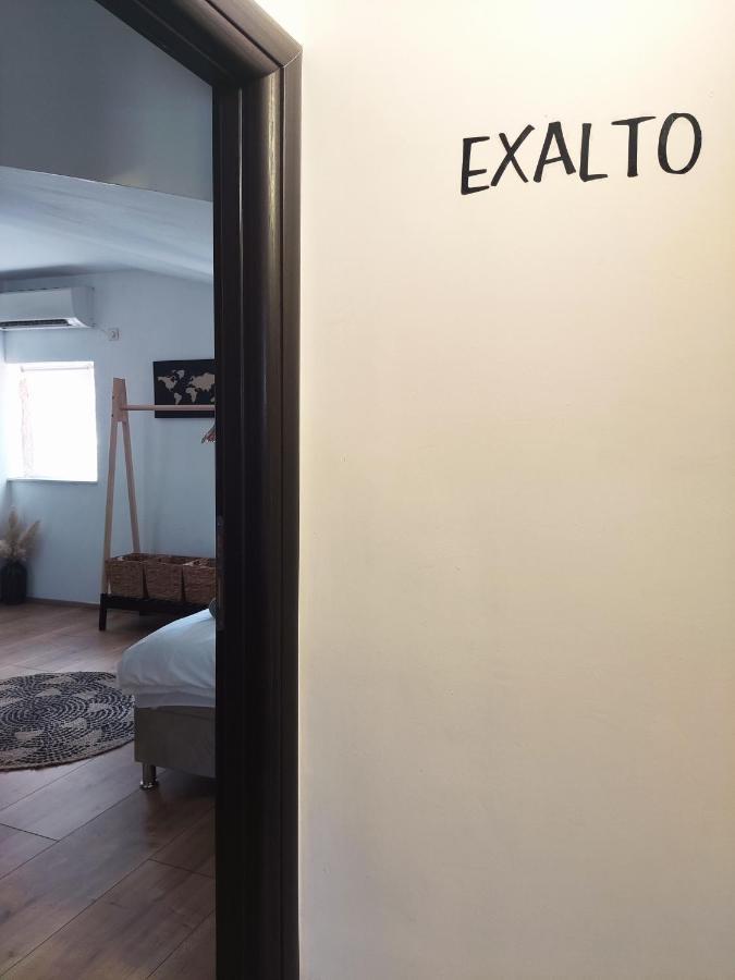 Guest House Exalto Trogir Exterior photo